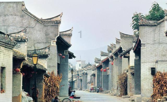怪物大入侵