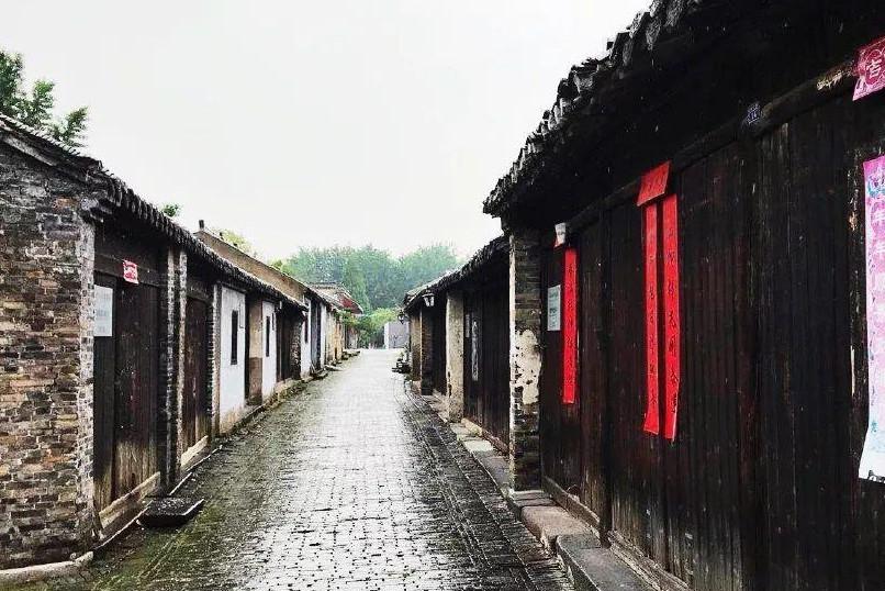动漫人物吃东西